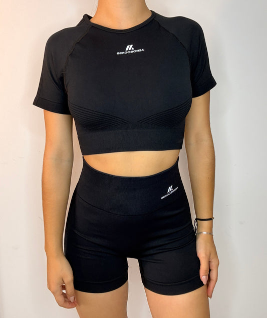 Conjunto blusa y short negro talla S